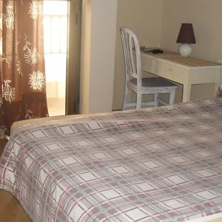Marbel 호텔 칼라 라트자다
